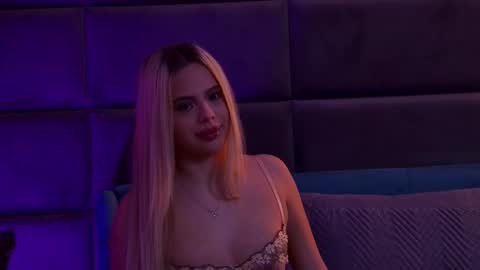 Foxie online show from 16, 11, 2025