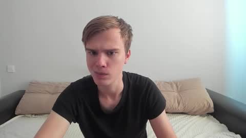 Yue Lang and Samm online show from 4, 10, 2025