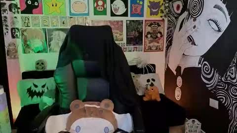    rawr   Anne Independent model      online show from 17, 10, 2025