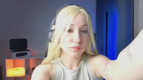 Misa online show from 2, 4, 2026