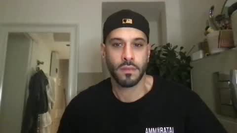 Snapshot of yul53 chatting on 5, 10, 2025 yul53 online show from 5, 10, 2025