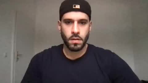 Snapshot of yul53 chatting on 25, 11, 2025 yul53 online show from 25, 11, 2025