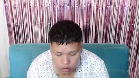 yul and val couple online show from 3, 12, 2025