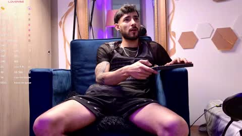 Snapshot of yulianpereira25 chatting on 27, 2, 2025 yulian 2811 online show from 27, 2, 2025