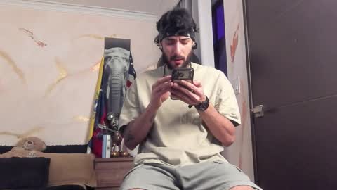 yulian 2811 online show from 15, 3, 2026