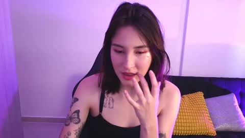 Yulienne online show from 28, 11, 2025