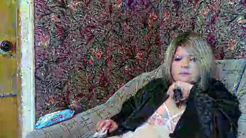 Snapshot of yuliiared chatting on 9, 4, 2026 yuliiared online show from 9, 4, 2026