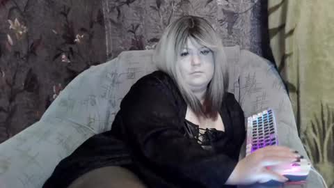 Snapshot of yuliiared chatting on 10, 7, 2026 yuliiared online show from 10, 7, 2026