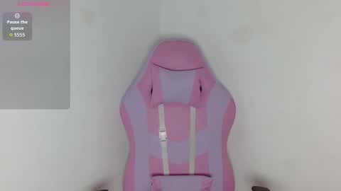 Yuli and SaraIndependent model online show from 2, 12, 2025