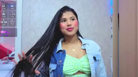 yulissa_girls online show from 10, 7, 2026