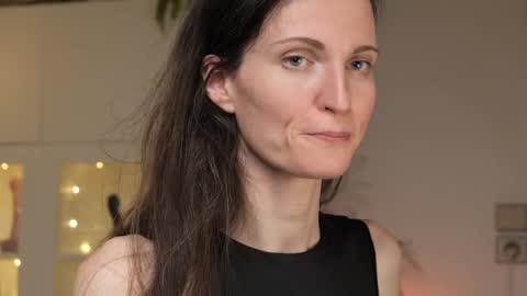 yulla dao online show from 16, 2, 2025