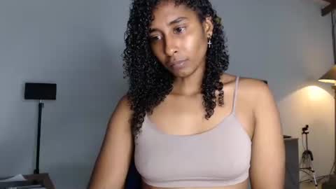 Snapshot of yumchocolate777 chatting on 10, 3, 2026 yumchocolate777 online show from 10, 3, 2026