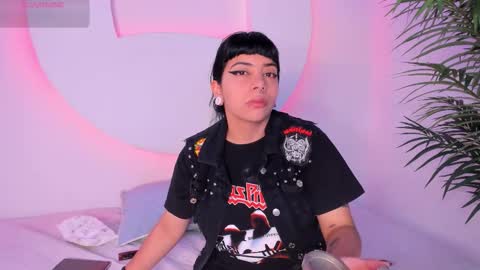 Snapshot of yumeko_jabami chatting on 23, 9, 2025 YUMEKO online show from 23, 9, 2025