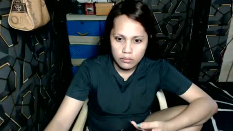 Snapshot of yumi_white chatting on 15, 6, 2026 yumi online show from 15, 6, 2026