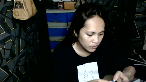 Snapshot of yumi_white chatting on 19, 6, 2026 yumi online show from 19, 6, 2026