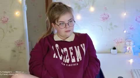 Polly online show from 31, 10, 2025