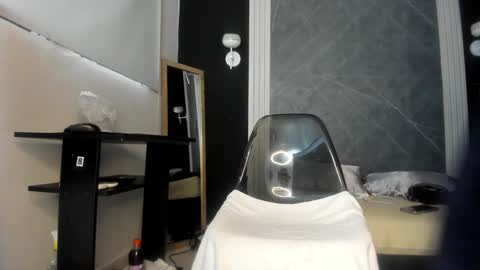 Yummyduo online show from 4, 1, 2025