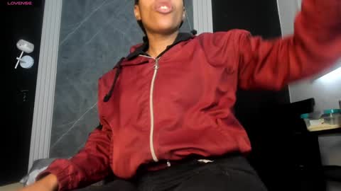 Yummyduo online show from 5, 1, 2025