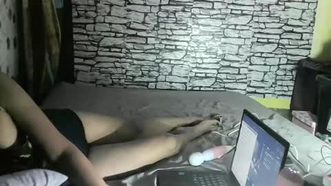 Snapshot of yummyhottiemom chatting on 23, 2, 2025 yummyhottiemom online show from 23, 2, 2025