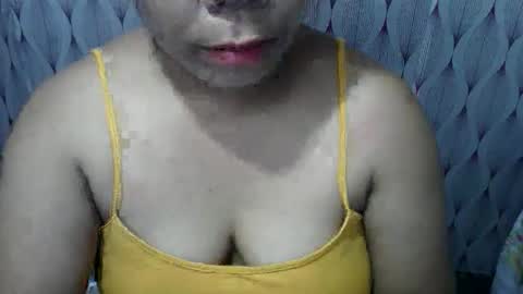 Snapshot of yummylips_4u chatting on 11, 5, 2026 yummylips_4u online show from 11, 5, 2026