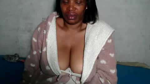 Snapshot of yummytittsxx chatting on 20, 12, 2024 yummytittsxx online show from 20, 12, 2024