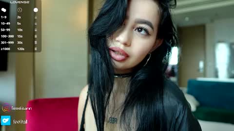 yuna_leen online show from 15, 6, 2026