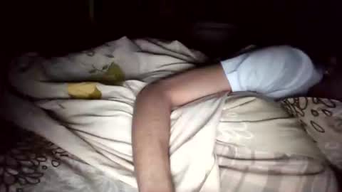 Snapshot of yungdd2000 chatting on 2, 4, 2026 yungdd2000 online show from 2, 4, 2026