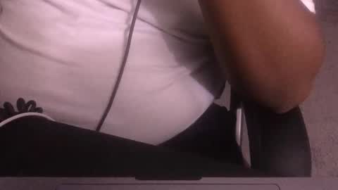 Snapshot of yungin470 chatting on 28, 5, 2026 yungin470 online show from 28, 5, 2026