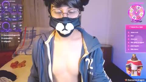 Snapshot of yuniorb chatting on 8, 2, 2025 the puppy boy online show from 8, 2, 2025