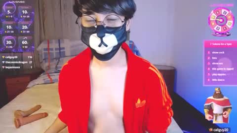 Snapshot of yuniorb chatting on 15, 2, 2025 the puppy boy online show from 15, 2, 2025