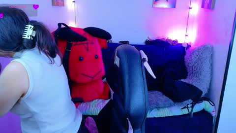 Haruno online show from 3, 10, 2025