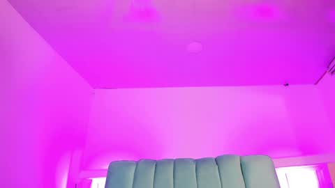 Yu  online show from 16, 4, 2026