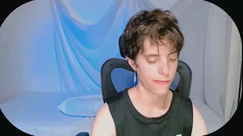 Yuyu online show from 8, 1, 2025