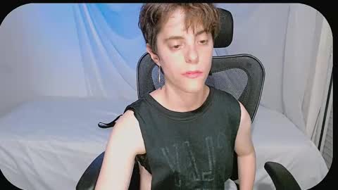 Yuyu online show from 9, 1, 2025