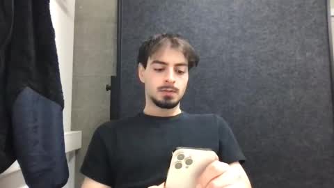 Snapshot of yvesbunnny chatting on 20, 11, 2025 yvesbunnny online show from 20, 11, 2025