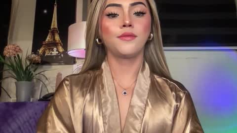 Miss Cali online show from 8, 10, 2025