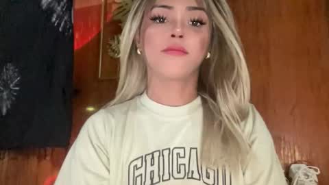 Miss Cali online show from 8, 3, 2026