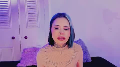 Snapshot of z_e_t_h_a chatting on 22, 6, 2026 tazzie online show from 22, 6, 2026