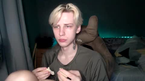 Snapshot of zaaaaaaaaaaaaaaaap chatting on 11, 3, 2025 Toshka online show from 11, 3, 2025