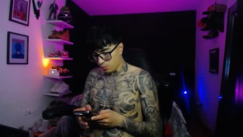 zac_muller1 online show from 19, 11, 2025