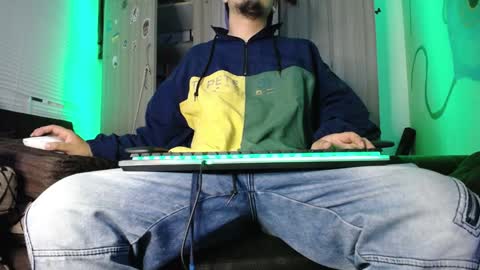 Zac Freelance model online show from 12, 1, 2025