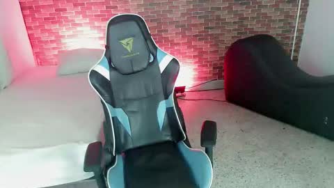 Snapshot of zacariass_ chatting on 21, 9, 2025 ZACARIAS online show from 21, 9, 2025