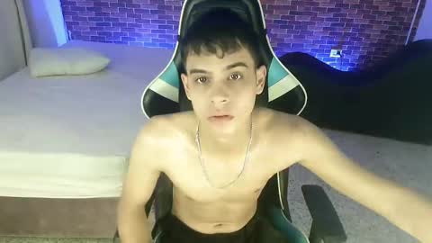Snapshot of zacariass_ chatting on 25, 9, 2025 ZACARIAS online show from 25, 9, 2025