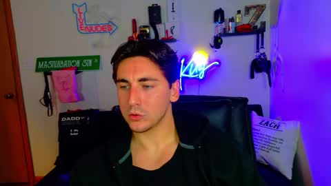 Zach Rhyder online show from 26, 11, 2025