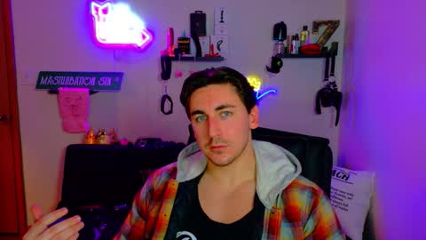 Snapshot of zach_rhyder chatting on 6, 2, 2026 Zach Rhyder online show from 6, 2, 2026