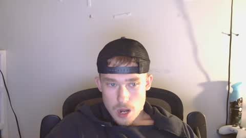 zachmcw25 online show from 25, 11, 2025