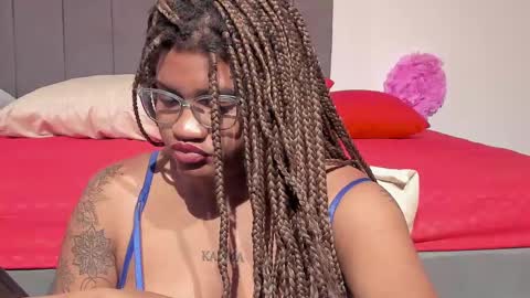 Snapshot of zahra_rose chatting on 27, 2, 2025 zahra_rose online show from 27, 2, 2025