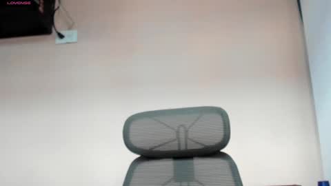 Snapshot of zaiddragon chatting on 24, 2, 2025 Marfete Model indepent online show from 24, 2, 2025