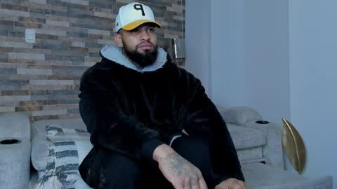 INSTAGRAM yormanfit7 online show from 12, 3, 2025