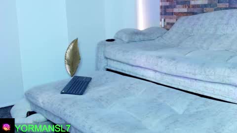 INSTAGRAM yormanfit7 online show from 13, 11, 2025